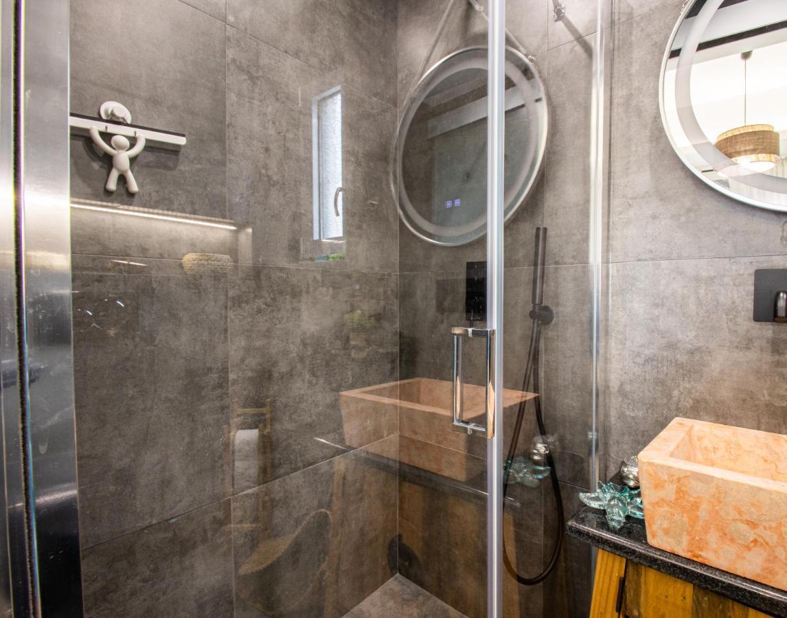 شقة Athens Luxurious Loft المظهر الخارجي الصورة